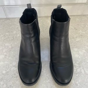 Hush Puppies Amelia Chelsea Boot